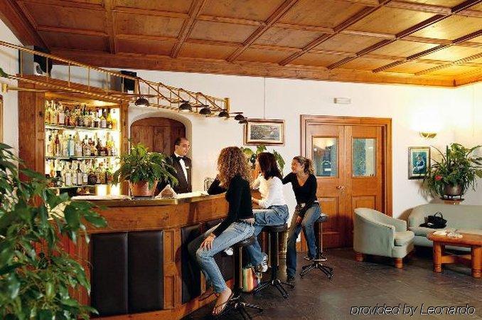 Concordia Parc Hotel コルティーナ・ダンペッツォ レストラン 写真